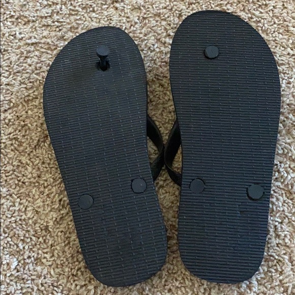 Iowa Hawkeye Flip flops - Picture 3 of 3